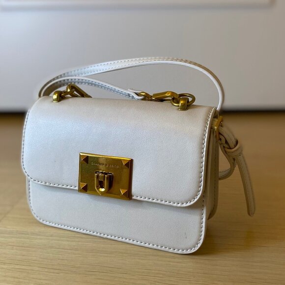 Charles and Keith - chain crossbody bag - Picture 2 of 6